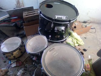 Drum set