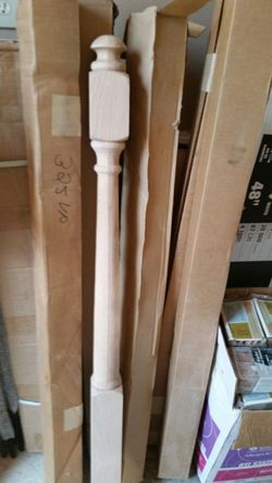 Oak knewel post