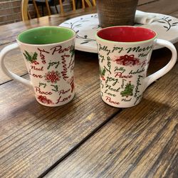 Set Of 2 Starbucks Holiday 12oz 2007 Coffee Mugs Green Red White Star Stocking