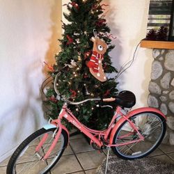 Schwinn Destin 26 Inch Woman’s 7 Speed Cruiser 