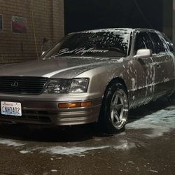 1997 Lexus LS 400
