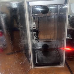 Grow Box  