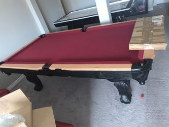 Pool table