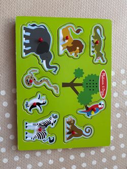 Melissa & Doug Bright Green Jungle Animal Peg Puzzle