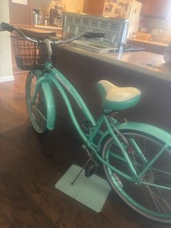 Beach cruiser great condition