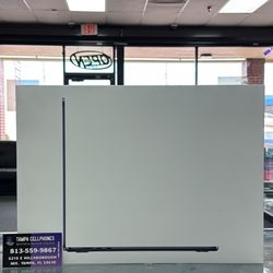 MacBook Air 15 inch M3 2024 512GB BRAND NEW