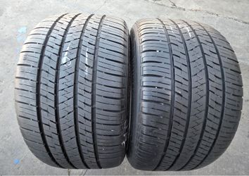 2 USED TIRES BRIDGESTONE 265/35/19