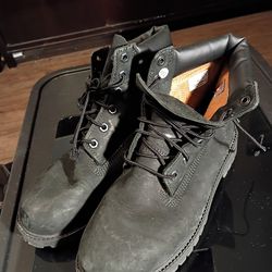 TIMBERLAND MEN'S 6' PREMIUM FULL GRAIN  GENUINE BLACK SUEDE BOOTS SIZE 7M