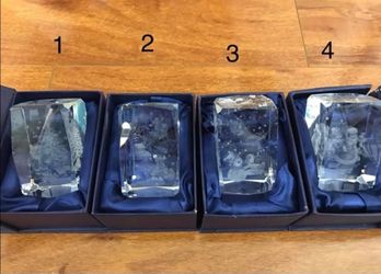 3D Laser Etched Crystal Glass Paper Weight - Christmas - $5 each