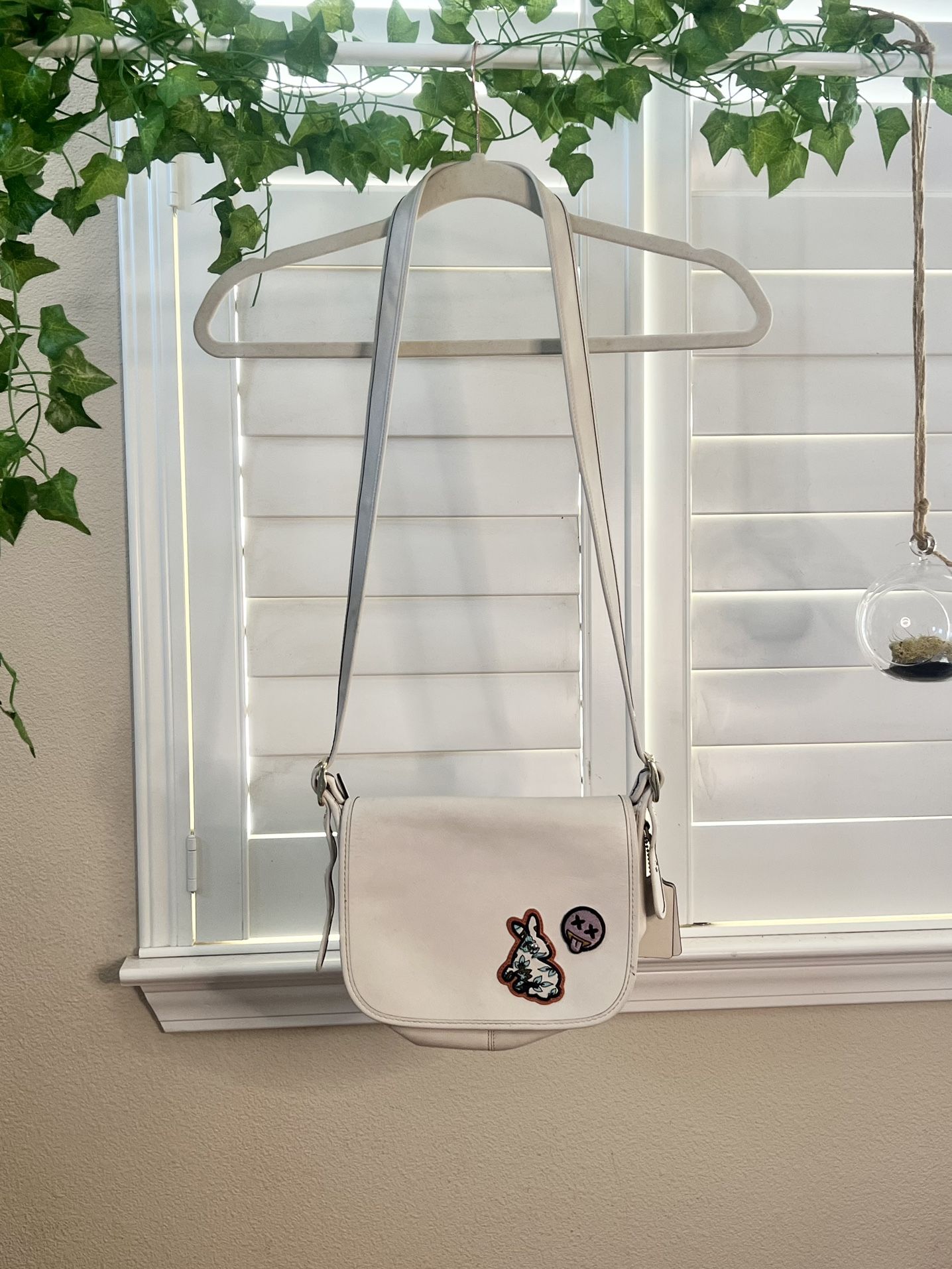 Authentic Coach White Leather Crossbody Varsity Purse