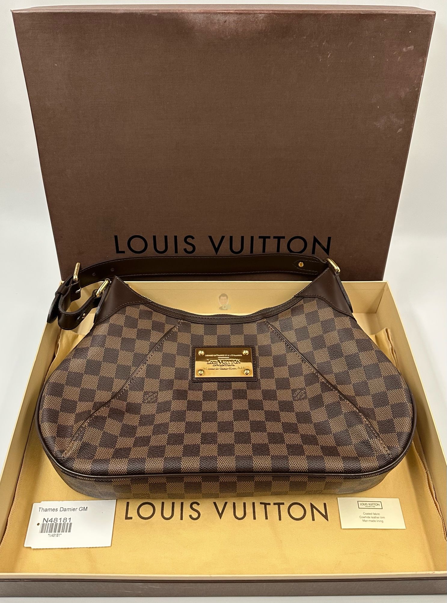 LOUIS VUITTON Thames Damier GM Shoulder Bag NOS