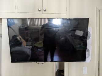 32 Inch TV