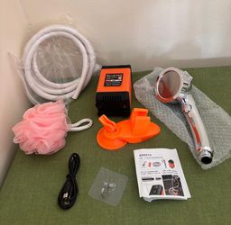 Portable camp shower outdoor USB rechargeable electric shower pump/ Regadera portatil