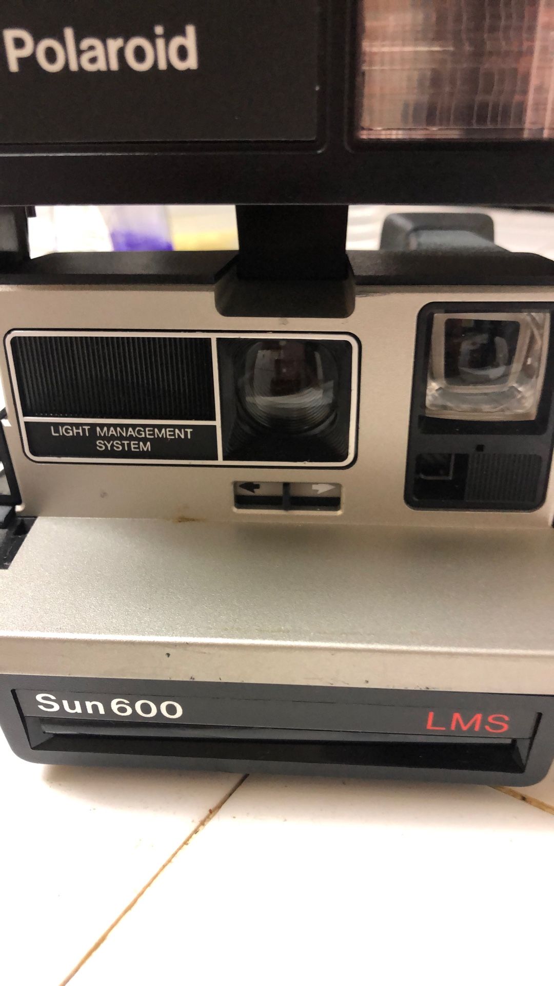Vintage Polaroid Sun 600 LMS Instant Film Camera 600 Film Flash