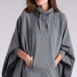UGG Australia Gray Poncho Sweatshirt M/L