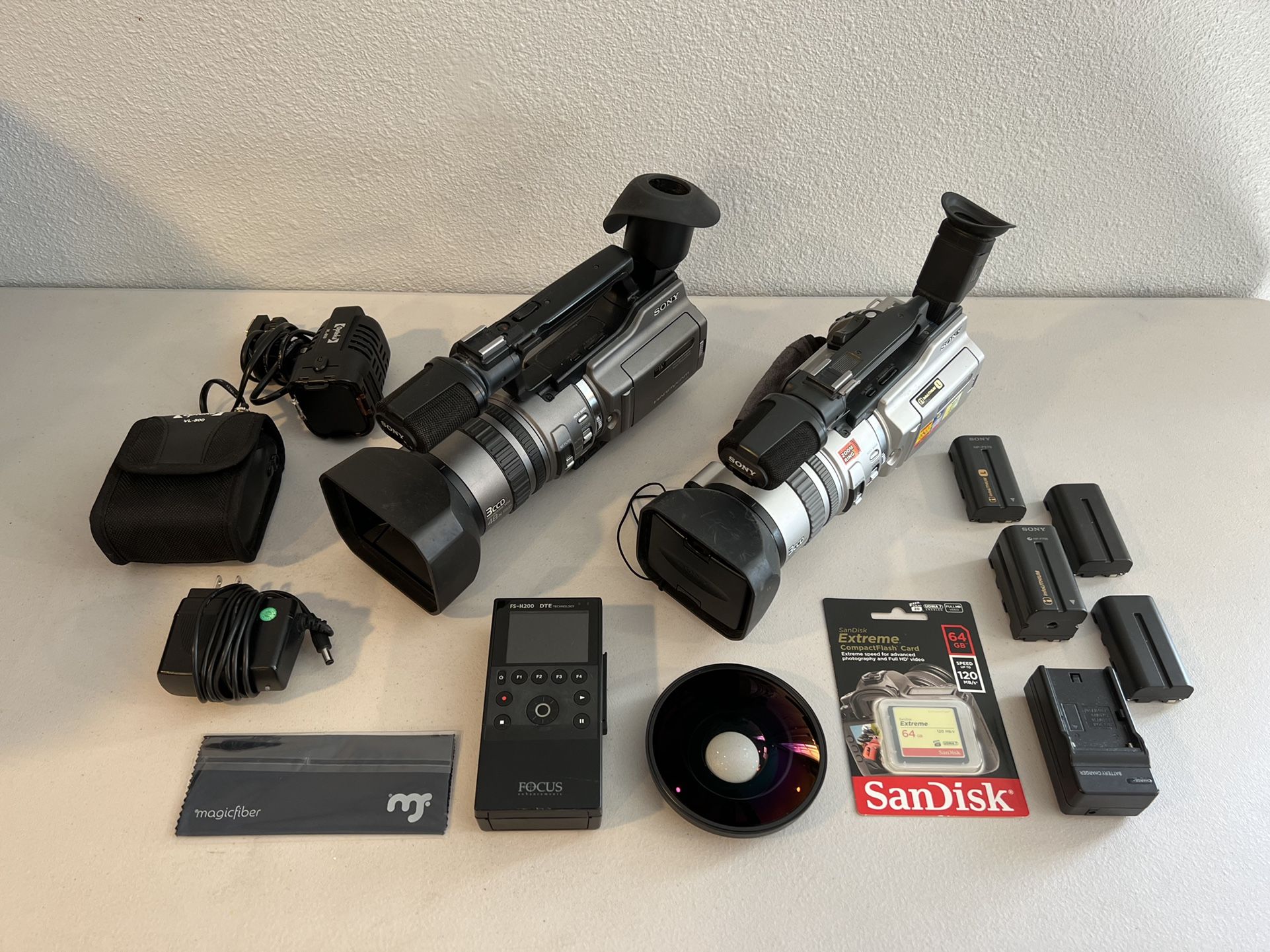 VX2000 VX2100 Century Optics Fisheye Tapeless VX for Sale in