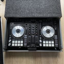 Pioneer DDJ - SR2