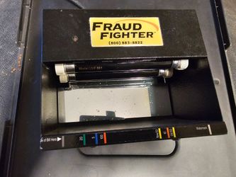 Fraud Fighter UV Counterfeit Bill Detector