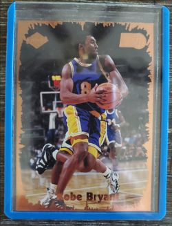 Kobe bryant rookie rage gold bordered card