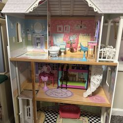 Kids Wood Doll House