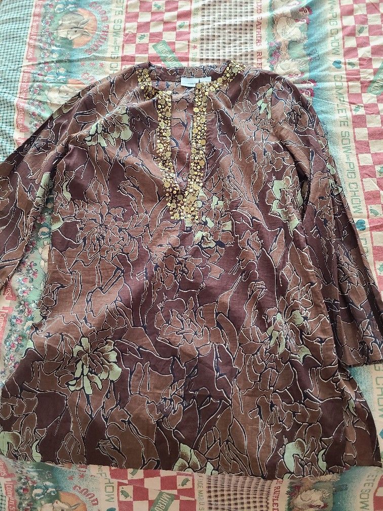 Newport News Sz Large Tunic Top