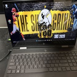 LAPTOP HP ENVY X360 TOUCHSCREEN CONVERTIBLE