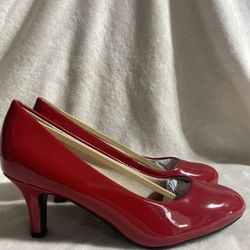 Life Stride Red Heels Size 6W New