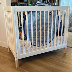 Mini Crib 