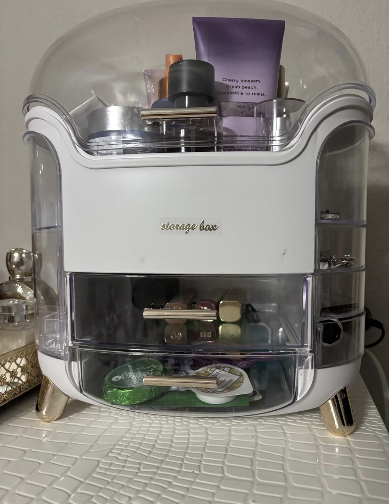 Makeup Organizer & Skincare Organizers