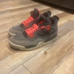 Jordan 4 Size 9.5