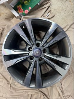 Mercedes 18” wheels