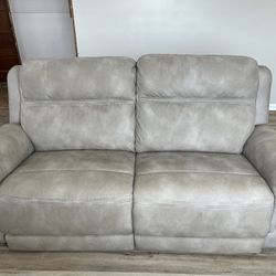 Electric Love Seat & Recliner 