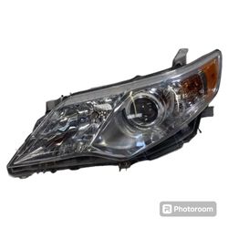 2012 2014 TOYOTA CAMRY LEFT SIDE CHROME HEADLIGHT OEM