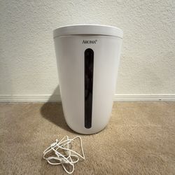 Aroma Housewares Vacuum Sealed Food Storage Container, White, 12 Liters, ARD-168