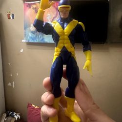 Marvel legends cyclops