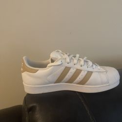 Adidas  She’ll Toe 81/2