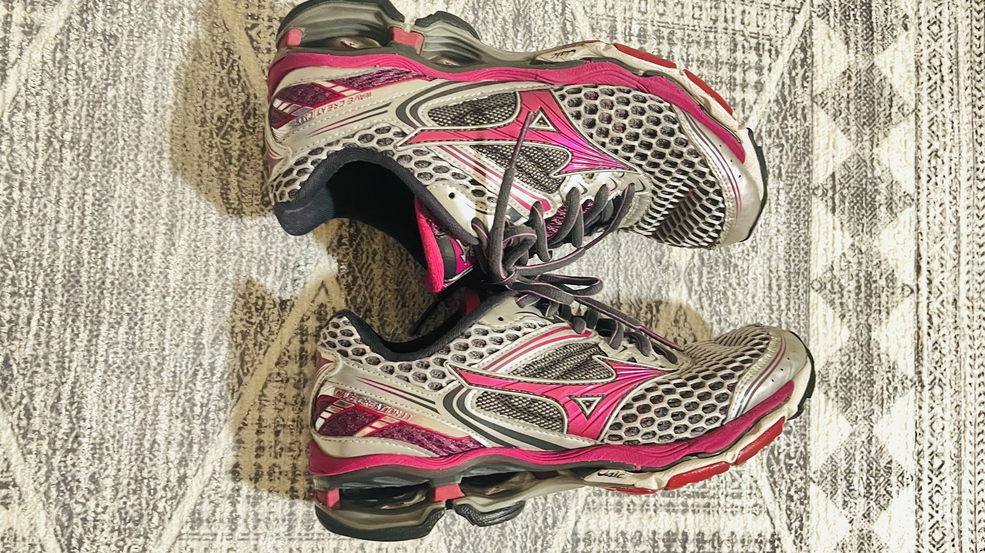 Mizuno Creation Women 7.5