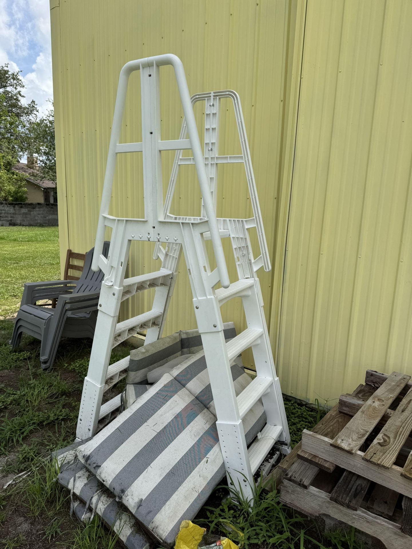 Used Pool Ladder