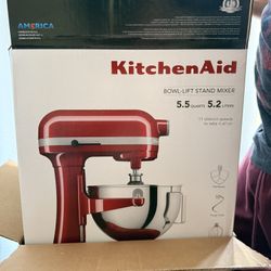 KitchenAid Mixer 5.5 Quart 