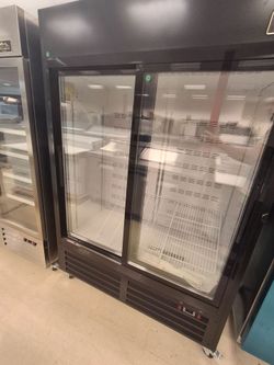 Merchandise refrigerator
