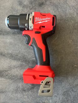 Milwaukee M18 18V Lithium-Ion Brushless Cordless 1/2 in. Compact Hammer Drill/Driver (Tool-Only)
