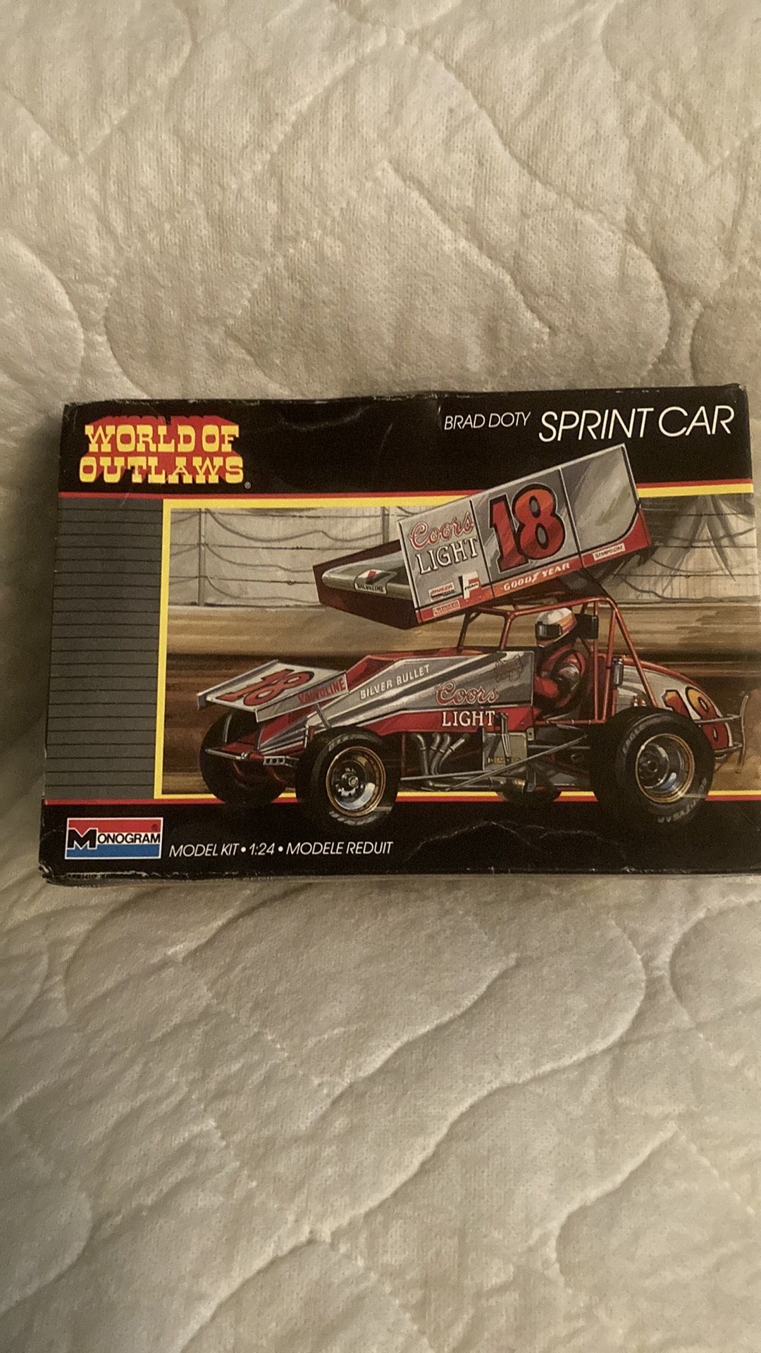 1987 Monogram Model Kit 1.24 Brod Doty Sprint CarWorld of Outlaws