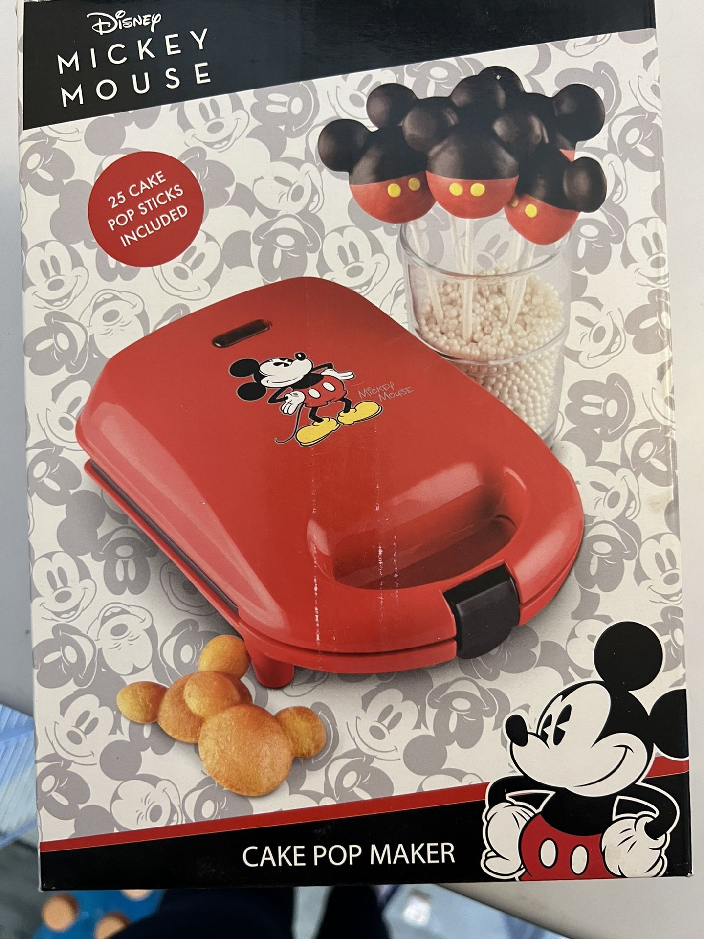 Mickey Mouse Cake Pop Maker