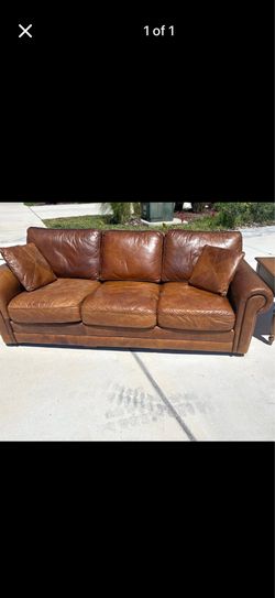 Sofa/couch