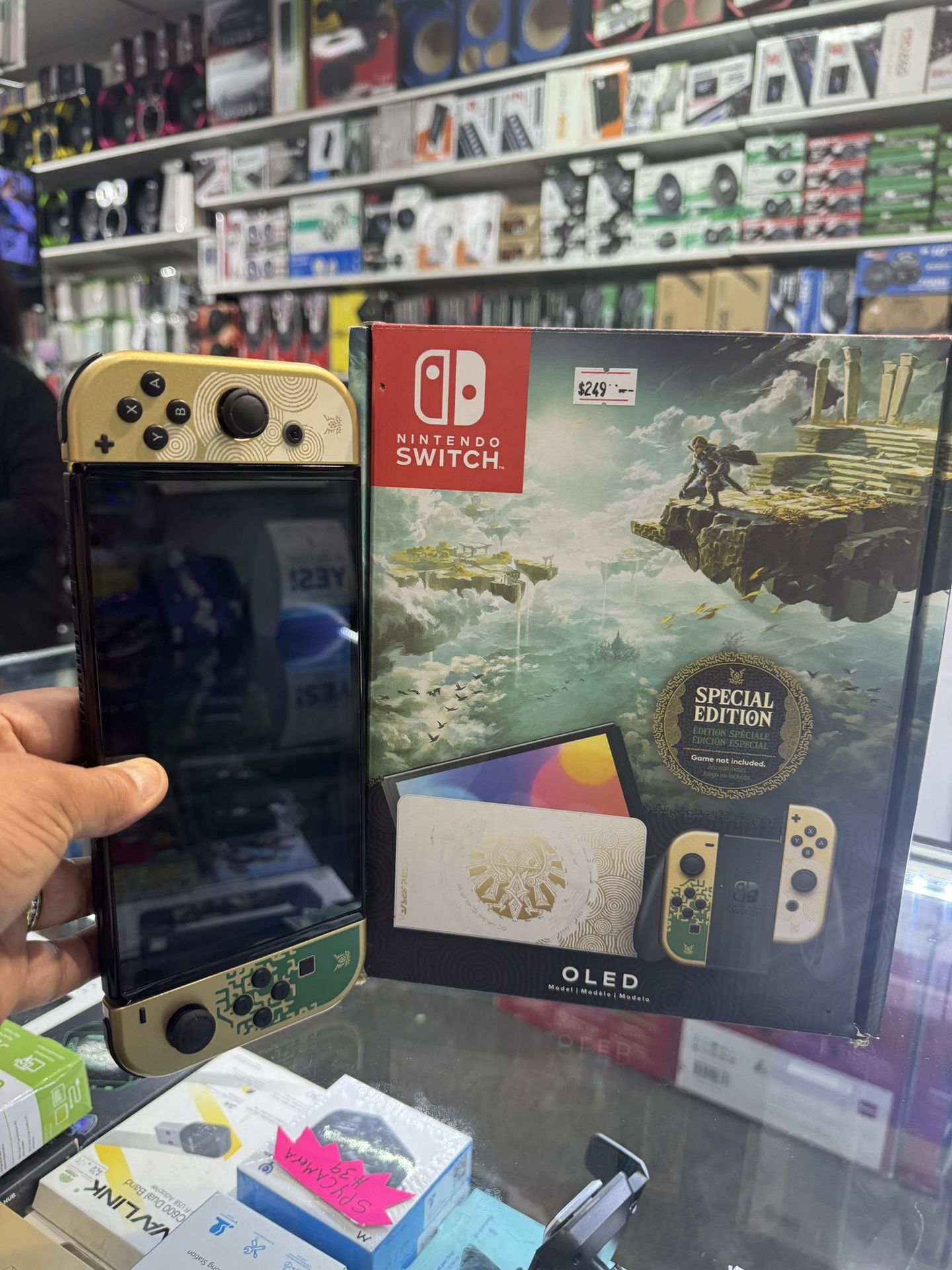 NINTENDO SWITCH. OLED.