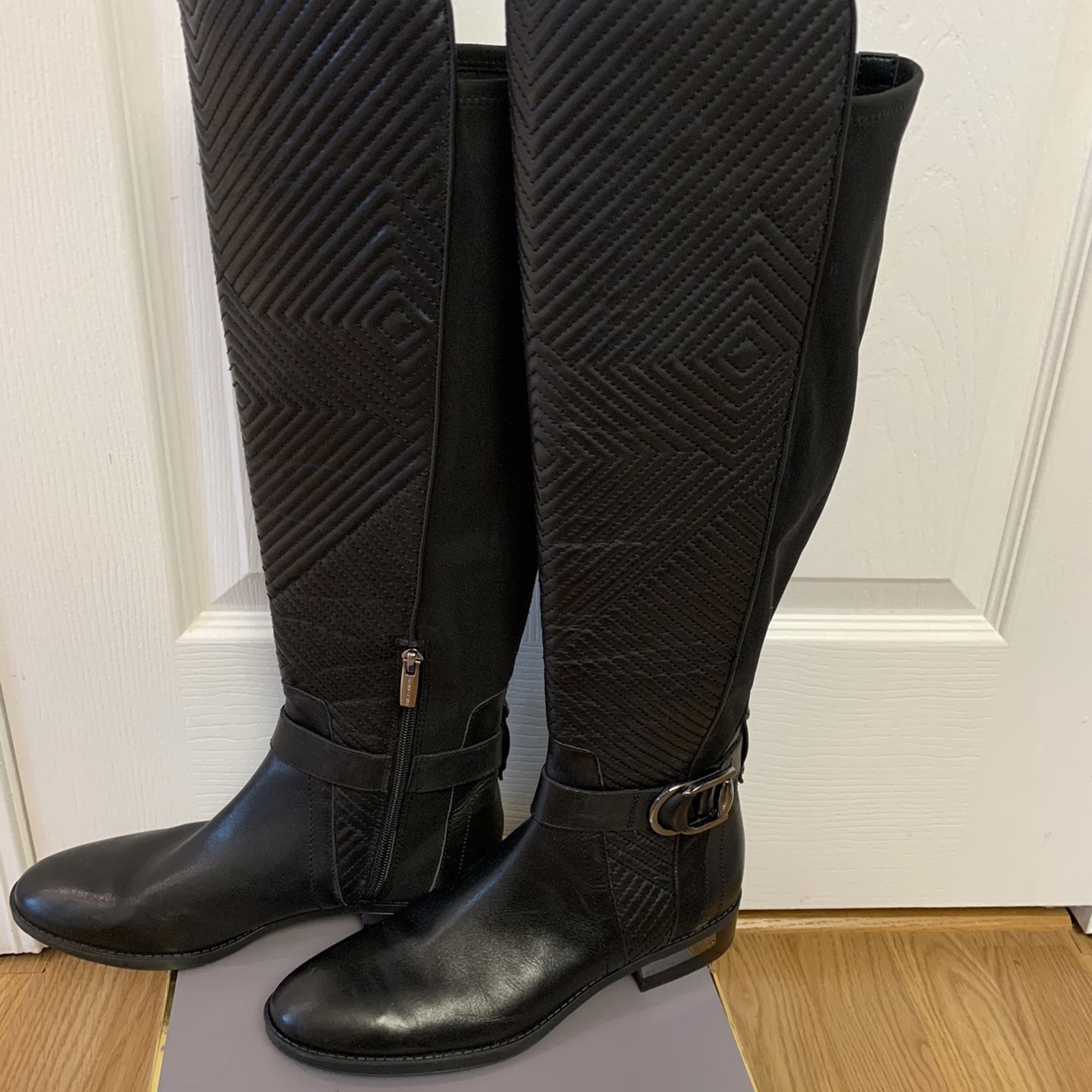 Vince Camuto Women’s Black Boots, Size 8M, 38.5