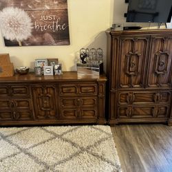 Armoire/9 Drawer Dresser 