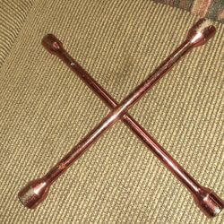 4 Way Lug Nut Wrench