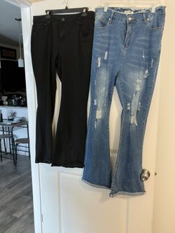 Flare Legs Jeans Blue And Black