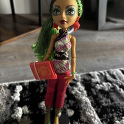 Monster High JinaFire Long Scaremester 
